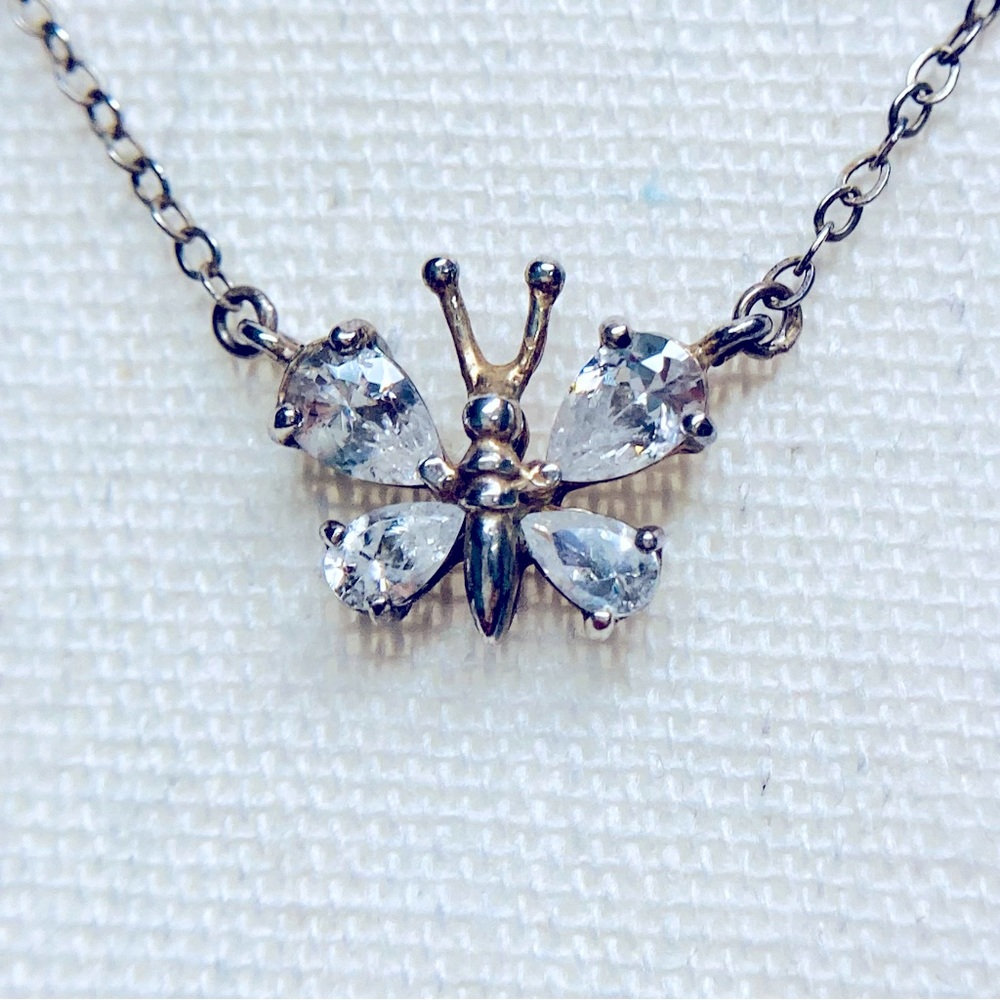 EUC Vintage 925 Sterling Silver & CZ butterfly pendant 16 inches, 1990’s